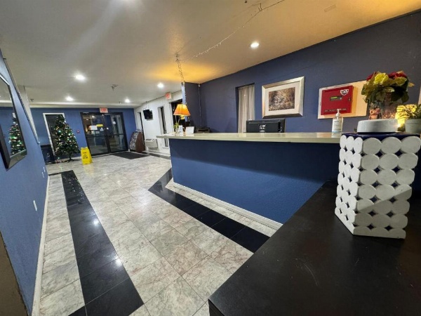 Travelodge by Wyndham Junction City image 24